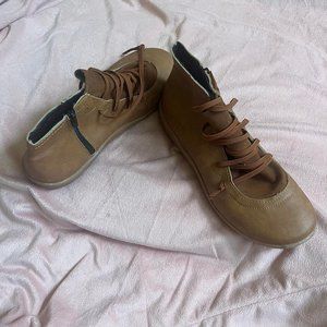 RUIATOO Ankle boots for women round casual flat shoes